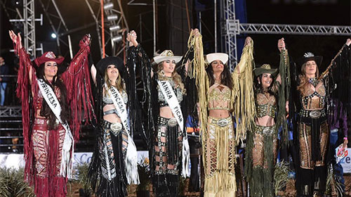 Divulgação - Rainha e princesas foram coroadas pelas candidatas eleitas da FICAR 2018