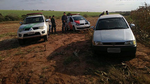 Chavantes Notícia - Carro furtado em Paraguaçu Paulista é recuperado em bairro rural de Assis
