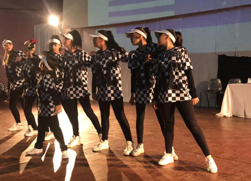 Divulgação - Houve apresentação de dança com os alunos da companhia de dança - Art e Company