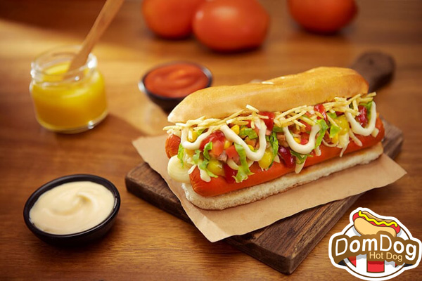 Deliciosos lanches e com ingredientes de qualidade Deliciosos lanches e com ingredientes de qualidade