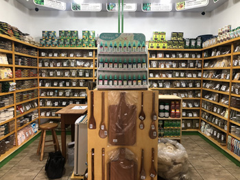 Na Ervanaria Vida Natural você encontra ervas medicinais livres de agrotóxicos e conservantes, colhidas diretamente da natureza Na Ervanaria Vida Natural você encontra ervas medicinais livres de agrotóxicos e conservantes, colhidas diretamente da natureza