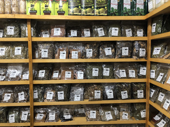 Conheça o poder das ervas medicinais que você só encontra na Ervanaria Vida Natural Conheça o poder das ervas medicinais que você só encontra na Ervanaria Vida Natural