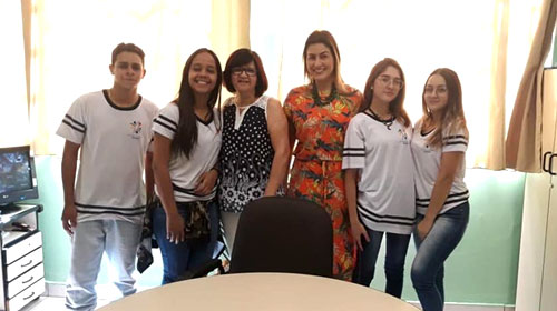 Divulgação - Alunos e equipe da Escola José dos Santos Almeida, de Cândido Mota, participam da 6ª edição da Olimpíada de Língua Portuguesa Divulgação - Alunos e equipe da Escola José dos Santos Almeida, de Cândido Mota, participam da 6ª edição da Olimpíada de Língua Portuguesa