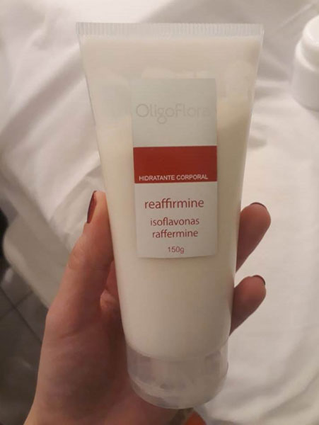 Divulgação - Primeiro creme usado, para limpeza e esfoliação da pele