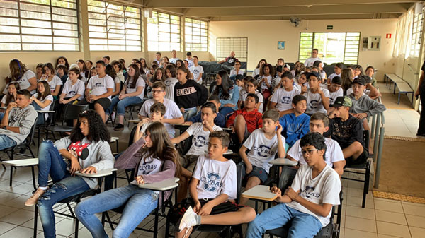Divulgação - Participaram do evento alunos dos sétimos anos da Escola Clybas em Assis