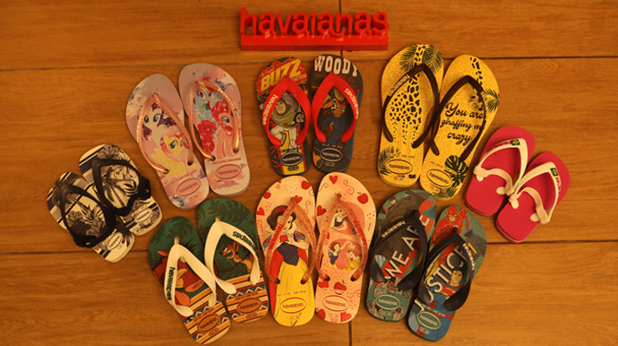 A linha Havaianas Kids possui várias opções de chinelos e sandálias para meninos, meninas e bebês A linha Havaianas Kids possui várias opções de chinelos e sandálias para meninos, meninas e bebês