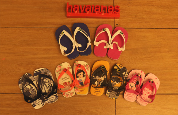 E ainda a linha para bebês com lindas sandálias e vários modelos E ainda a linha para bebês com lindas sandálias e vários modelos