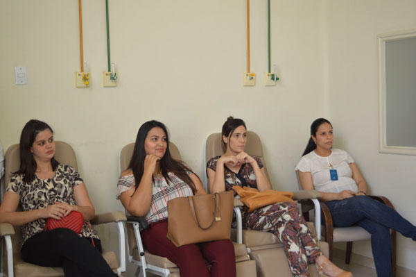 Divulgação - Mamães tiveram a oportunidade de tirar suas dúvidas e conhecer a estrutura da Maternidade Divulgação - Mamães tiveram a oportunidade de tirar suas dúvidas e conhecer a estrutura da Maternidade