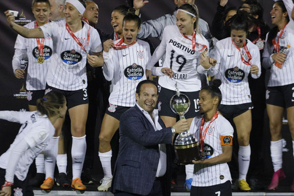 CONMEBOL Libertadores Femenina - Equipe do Corinthians comemora bicampeonato da Copa Libertadores Feminina