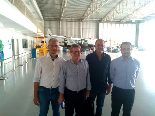 Divulgação - Gerente administrativo da ACIA, Fernando Ribeiro Rocha; diretor acadêmico da FEMA, Gerson José Benelli; prefeito José Fernandes e vereador Vinicius Similli Divulgação - Gerente administrativo da ACIA, Fernando Ribeiro Rocha; diretor acadêmico da FEMA, Gerson José Benelli; prefeito José Fernandes e vereador Vinicius Similli