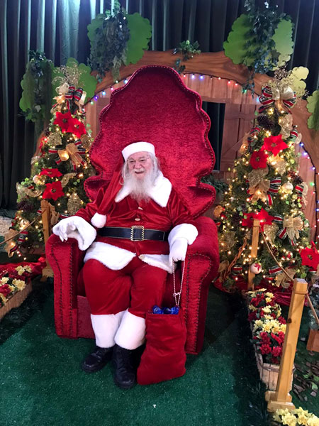 AssisCity - Papai Noel está no Assis Plaza Shopping todos os dias, das 14h às 22h, com intervalo entre 18h e 19h