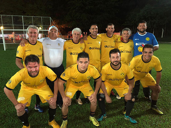 Divulgação - Equipe do Borussia venceu a competição Divulgação - Equipe do Borussia venceu a competição