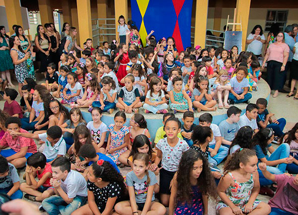 Divulgação - 9.763 alunos matriculados nas unidades do município iniciam o ano letivo nessa quinta-feira em Assis Divulgação - 9.763 alunos matriculados nas unidades do município iniciam o ano letivo nessa quinta-feira em Assis