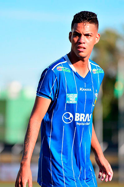 Divulgação - Zagueiro Marquinhos Divulgação - Zagueiro Marquinhos