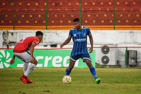 Divulgação - Centroavante Vitor Rosário Divulgação - Centroavante Vitor Rosário