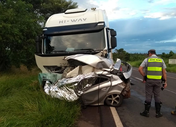 Divulgação - Acidente ocorreu na tarde desta sexta-feira na Rodovia Manílio Gobbi, entre Assis e Paraguaçu