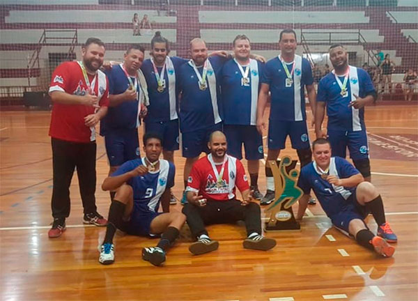 Divulgação - Equipe de Handebol masculino adulto da Prefeitura de Assis