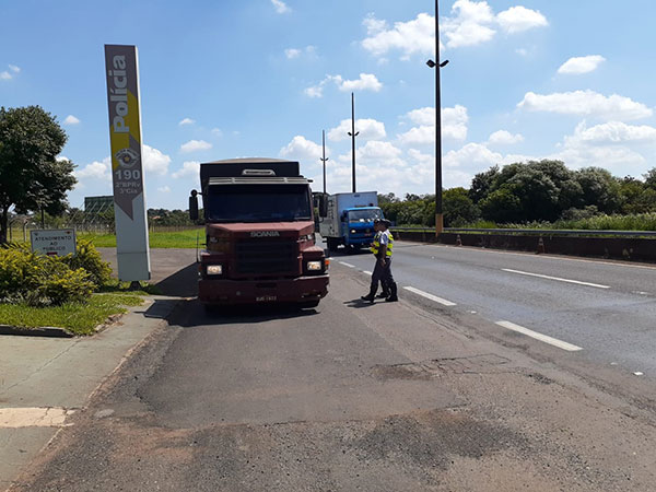 Divulgação - Ação contou com o apoio dos policiais rodoviários de Assis