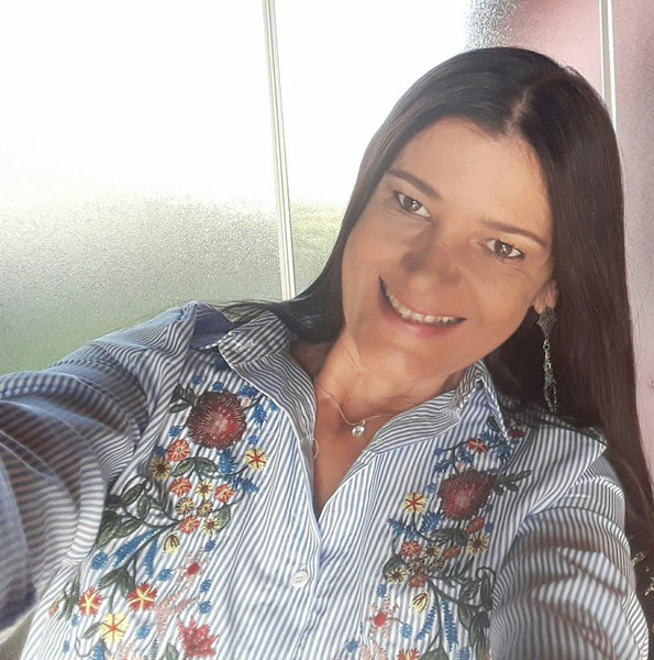 rede social - Karla Maria Gonçalves de Oliveira tinha 51 anos rede social - Karla Maria Gonçalves de Oliveira tinha 51 anos