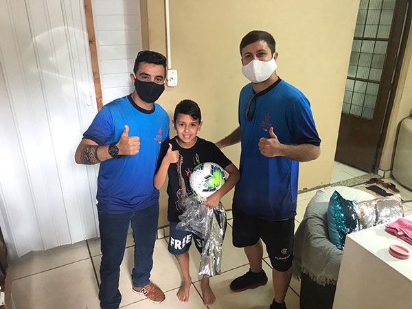 E o terceiro ganhador, Cauã Sulyvan Camargo Santos E o terceiro ganhador, Cauã Sulyvan Camargo Santos