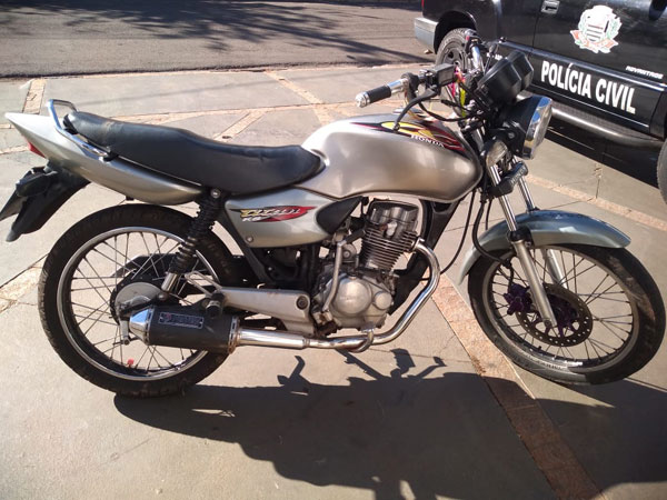 divulgação - A motocicleta Honda CG 125 foi recuperada e entregue ao seu proprietário