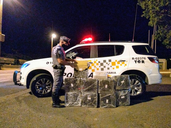divulgação - Foram apreendidos 197 tabletes de maconha que pesaram 200,900 quilos divulgação - Foram apreendidos 197 tabletes de maconha que pesaram 200,900 quilos