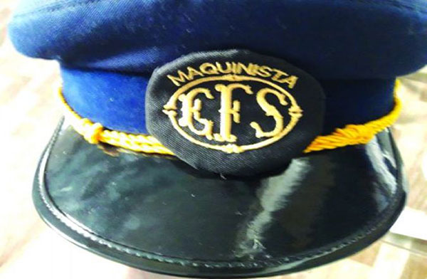 Divulgação - Os itens a serem doados podem ser os mais variados, desde quepes, uniformes, capacetes, picotadores de passagem de bilhetes, carteiras funcionais e fotos que foram tiradas na estação ferroviária Divulgação - Os itens a serem doados podem ser os mais variados, desde quepes, uniformes, capacetes, picotadores de passagem de bilhetes, carteiras funcionais e fotos que foram tiradas na estação ferroviária