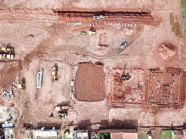 A LBX Construtora está com toda dedicação para que a entrega seja realizada A LBX Construtora está com toda dedicação para que a entrega seja realizada