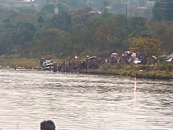 Divulgação - Homem se afoga em lagoa e é resgatado por condutor de moto aquática em Bauru — Foto: Arquivo pessoal/Marineia Cândido da Silva Divulgação - Homem se afoga em lagoa e é resgatado por condutor de moto aquática em Bauru — Foto: Arquivo pessoal/Marineia Cândido da Silva