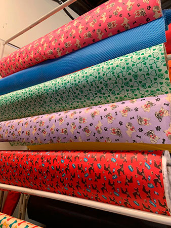 Divulgação - Acoplado para mochila e caminha de cachorro, com 30% de desconto Divulgação - Acoplado para mochila e caminha de cachorro, com 30% de desconto