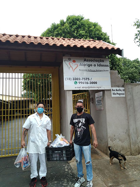 divulgação - Entrega das doações no Abrigo a Idosos divulgação - Entrega das doações no Abrigo a Idosos