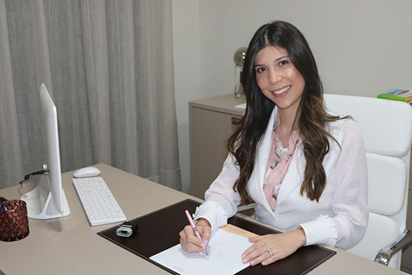 divulgação - Dra Karina Guariento, dermatologia clínica, cirúrgica e estética