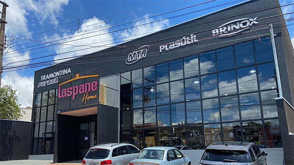 Laspane Home fica localizada na Av. Rui Barbosa, 2.540, em Assis Laspane Home fica localizada na Av. Rui Barbosa, 2.540, em Assis