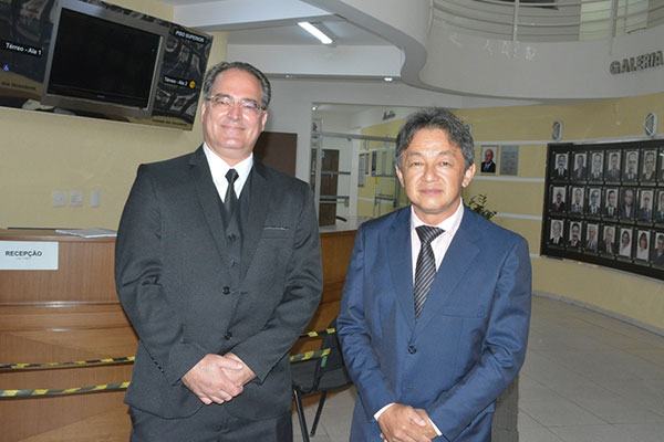 Divulgação - Prefeito Antian e seu vice Dr Max Divulgação - Prefeito Antian e seu vice Dr Max