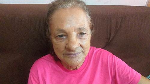 Divulgação - Dona Noêmia tem 78 anos e teve descolamento da retina no ano passado Divulgação - Dona Noêmia tem 78 anos e teve descolamento da retina no ano passado
