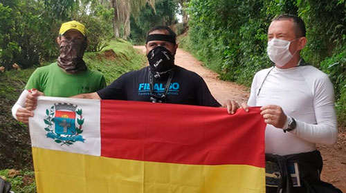 Divulgação - Rafael Fidalgo, Danyla Tranqilino e Elizeu Ribeiro formam os Up Trails Ultramaratonistas Divulgação - Rafael Fidalgo, Danyla Tranqilino e Elizeu Ribeiro formam os Up Trails Ultramaratonistas