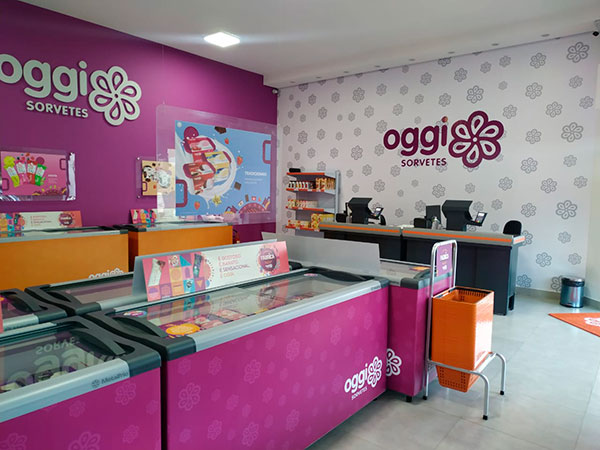 Divulgação - Ideia principal da franquia é que o cliente possa comprar de montão pagando valores justos Divulgação - Ideia principal da franquia é que o cliente possa comprar de montão pagando valores justos