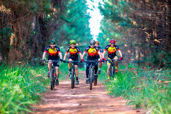 Divulgação - Pedalar de forma prática e estimulante - Foto: Roma Bike (Antes da pandemia)