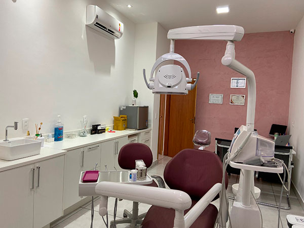 Divulgação - Clínica conta com equipamentos novas e de qualidade Divulgação - Clínica conta com equipamentos novas e de qualidade