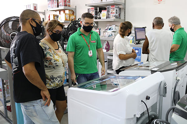 Divulgação - Loja prepara colaboradores para atendimento de qualidade Divulgação - Loja prepara colaboradores para atendimento de qualidade