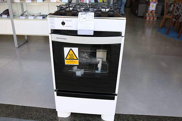 Divulgação - Fogão Brastemp 4 bocas - R$ 949,00 Divulgação - Fogão Brastemp 4 bocas - R$ 949,00
