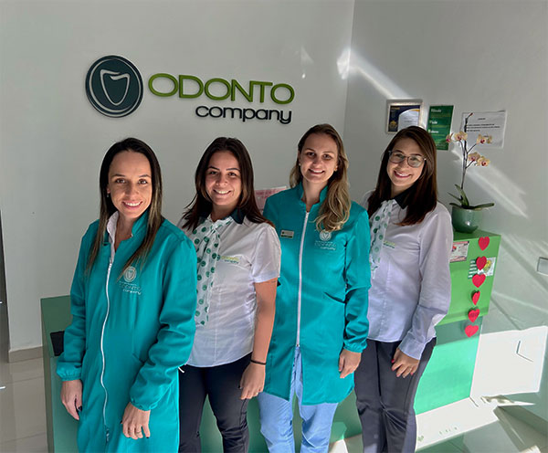 Odontocompany Palmital conta com um time de especialistas em todas as áreas da odontologia