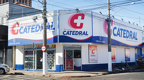 Divulgação - Drogarias Catedral - Armando Sales Divulgação - Drogarias Catedral - Armando Sales