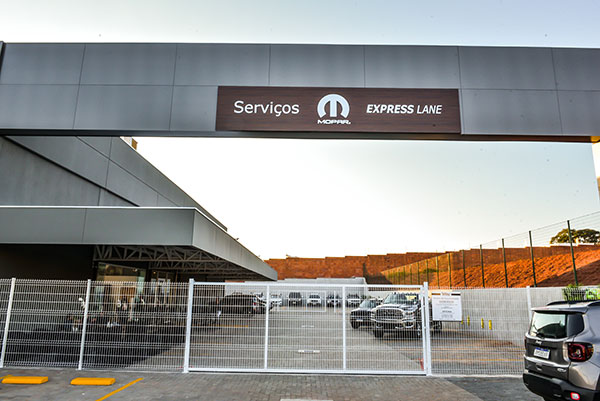 Concessionária Way oferece atendimento exclusivo Concessionária Way oferece atendimento exclusivo