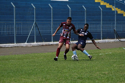 Ivan Melo - Vocem e Assisense fizeram partida disputada (Foto Ivan Melo) Ivan Melo - Vocem e Assisense fizeram partida disputada (Foto Ivan Melo)