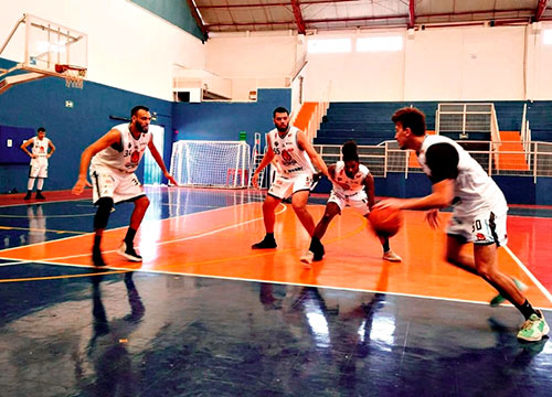 divulgação - Equipe de Basquete de Assis divulgação - Equipe de Basquete de Assis