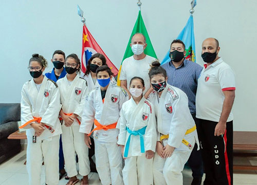 divulgação - Equipe de Judô divulgação - Equipe de Judô