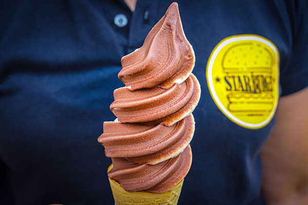 Agora na Star Burger também tem sorvete Agora na Star Burger também tem sorvete