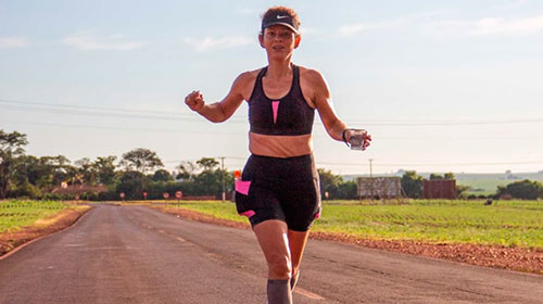 Divulgação - Ana Maria Ferreira Correia fez o percurso de 45 km - Foto: Divulgação Divulgação - Ana Maria Ferreira Correia fez o percurso de 45 km - Foto: Divulgação