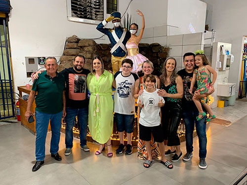 Divulgação - Proprietários atuam há anos no ramo de atacado e varejo - Foto: Divulgação Divulgação - Proprietários atuam há anos no ramo de atacado e varejo - Foto: Divulgação